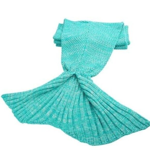 Handmade High Density Crochet Mermaid Tail Blanket - Picture 16 of 16